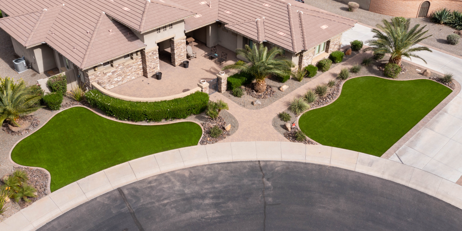 Artificial Grass Landscape Ideas for Front Yards: Curb Appeal Without the Watering Artificial Grass Landscape Ideas for Front Yards: Curb Appeal Without the Watering